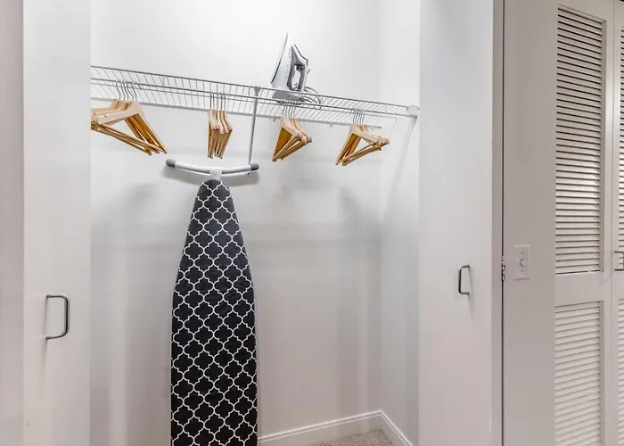 Loop 1br W Gym Pool Wd Nr Financial District Chi-229